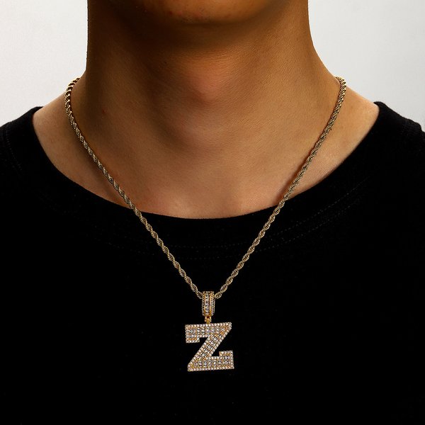 New 26 Letter English Pendant With Copper Inlaid Zircon, Fashionable And Versatile Jewelry Necklace