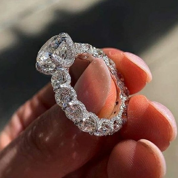 Ring Niche Minimalist Women's Flower Language Wedding Ring Copper Inlaid Zircon Ring Jewelry R6014