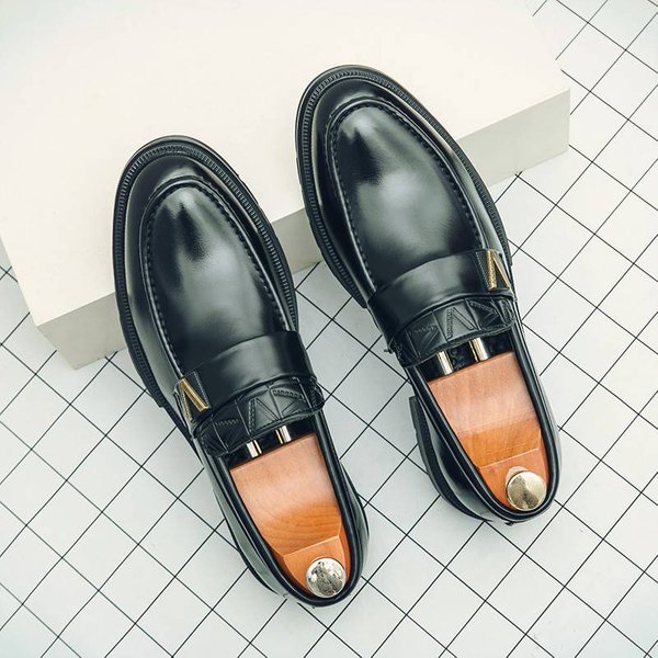 Spring New Platform Tassels Loafers Men Black And White Wedding Party Casual Shoes Formal Business Shoes Slip-On Leather Shoes 38-46-image