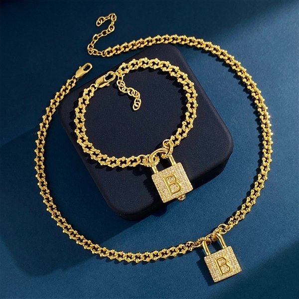 Designer Diamond Lock B Letter Pendant Necklace Bracelet For Women Fashion Jewelry Party Wedding Accessories, Best Gift For Her-image
