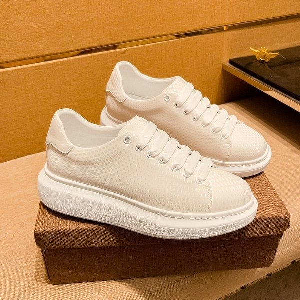 Men's Thick-Soled White Sneakers For Autumn Winter, Genuine Leather, Breathable, Lace-Up, Solid Color, Fashionable,-image