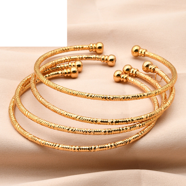 Cross-Border Dubai Bride Gold-Plated Bracelet Jewelry Women's Wedding Bell Leaf Pendant Bracelet Jewelry Wholesale-image