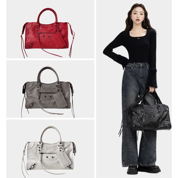Paris Rivet Motorcycle INS Hot Girl French High-end Retro Trend Handbag Pillow Single Shoulder Crossbody Bag