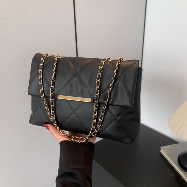 Fashionable Quilted Chain Shoulder Bag For Women - Small Square Crossbody Handbag With PU Leather, Stylish And Versatile For Daily Use