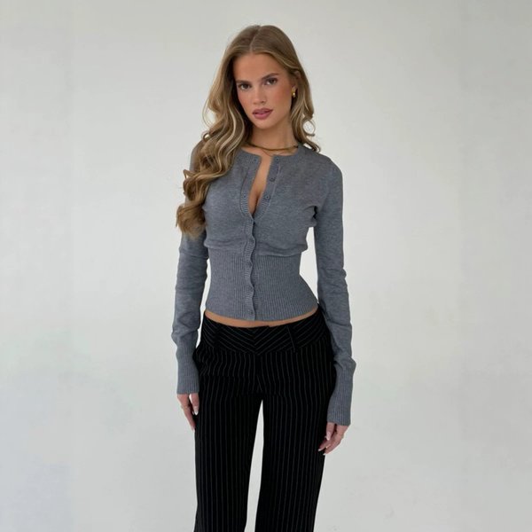 Women's Slim Fit Knitted Cardigan Long Sleeved European American Style Cross Border 2025 Autumn Winter New Base Layer Sweater