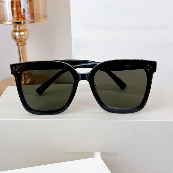 Sunglasses Women's Summer Uv Protective Sunglasses Men's Trend New Fashion Glasses-image