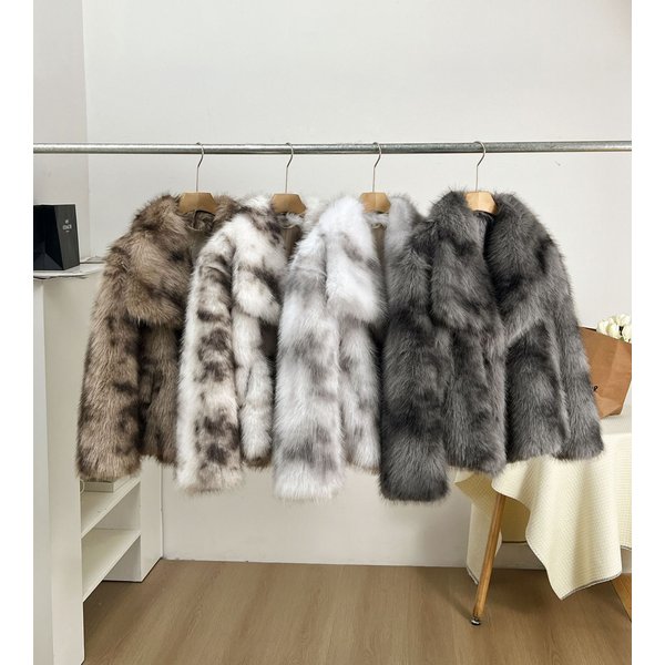 Women's Clothing Popular Fur Large Lapel Ladies Tops Large Size Fur Warm Temperament Socialite Loose Coat-image