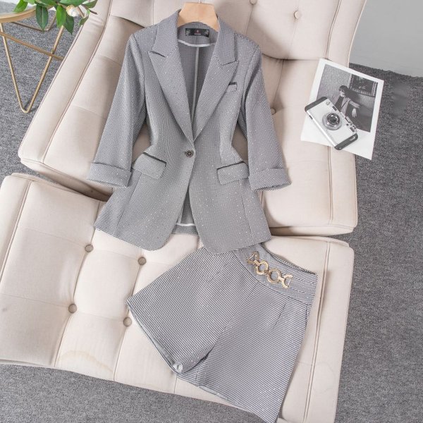 Women's Casual Trousers, High-End Diamond Suit Shorts, Two-Piece Suit-image