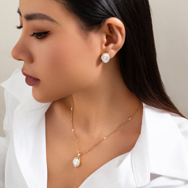 Minimalist Elegant Pearl Pendant Jewelry For Women High-End Versatile Earrings Necklace Set-image
