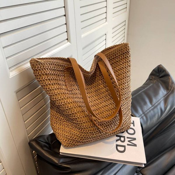 Simple Large Capacity Straw Bag Versatile Korean Commuter Shoulder Bag Popular Woven Tote Bag-image