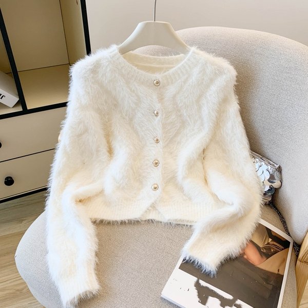 Aux Mink Knit Cardigan – Soft Short-Sleeve Pullover (White/Beige) | Elegant & Cozy Women’S Sweater-image