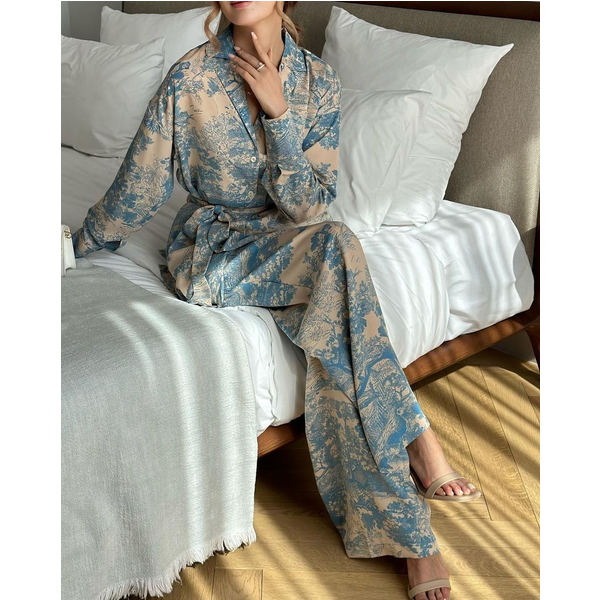 new fashion French printed long-sleeved lace-up shirt high-waisted wide-leg pants women's suit