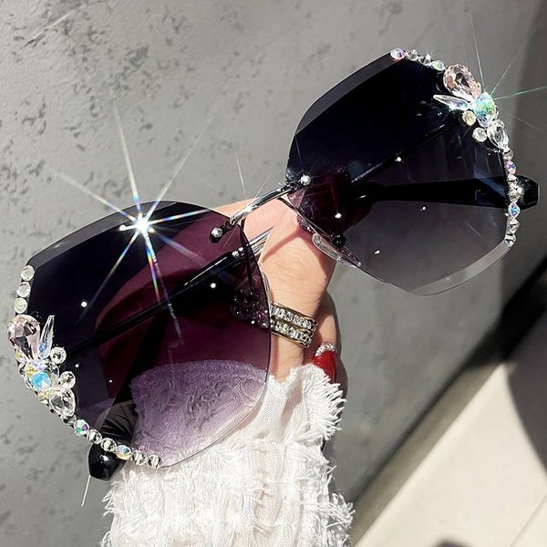 Unisex Fashion Round Diamond Studded Sunglasses Sun Protection Sunglasses Outdoor Rhinestone Glasses-image