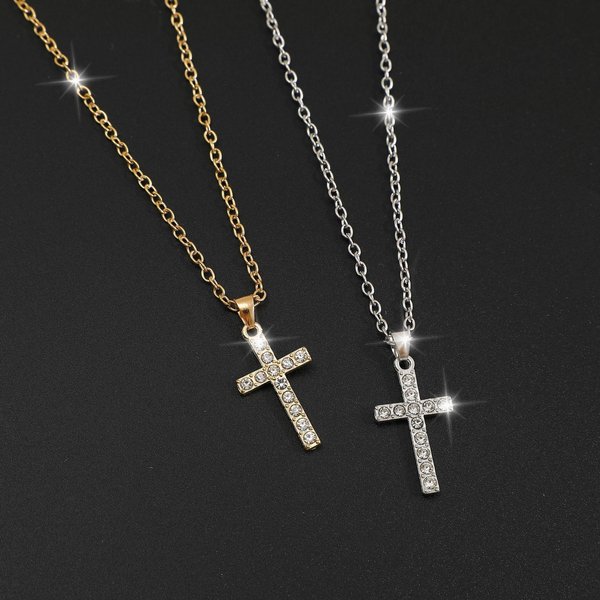 Hot Hip Hop Square Zircon Cross Necklace Punk Personality Men And Women Couple Pendant Clavicle Chain-image