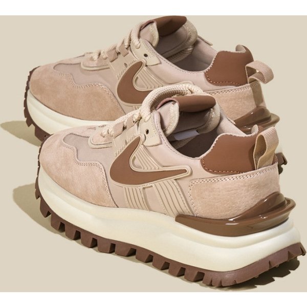 Thick Soled Raised Apricot Colored Dad Female Internet Celebrity Super Hot Forrest Gump Shoes, 2025 Spring New Genuine