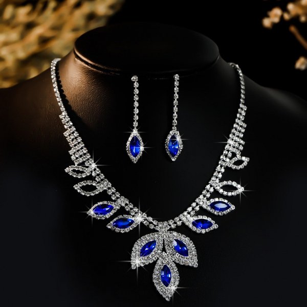 Bridal jewelry necklace earrings jewelry set wedding banquet dress necklace fashionable and versatile temperament accessories