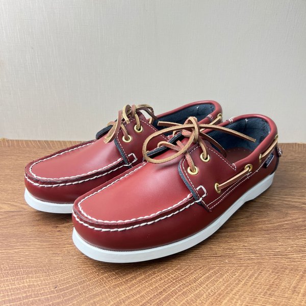 Men's Genuine Leather Boat Shoes Hand Stitched Lace Up Flat Business Work Casual Shoes Plus Size Versatile-image