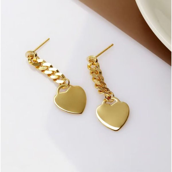 Sterling Silver Earrings Women's Heart-Shaped Niche Design High-End Korean-Style Gold Plated Chain Ins Style Earrings-image
