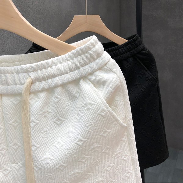 Light Luxury Style White Jacquard Shorts For Summer Fashion Brand Split 2023 New Men's Half Cut Pants-image