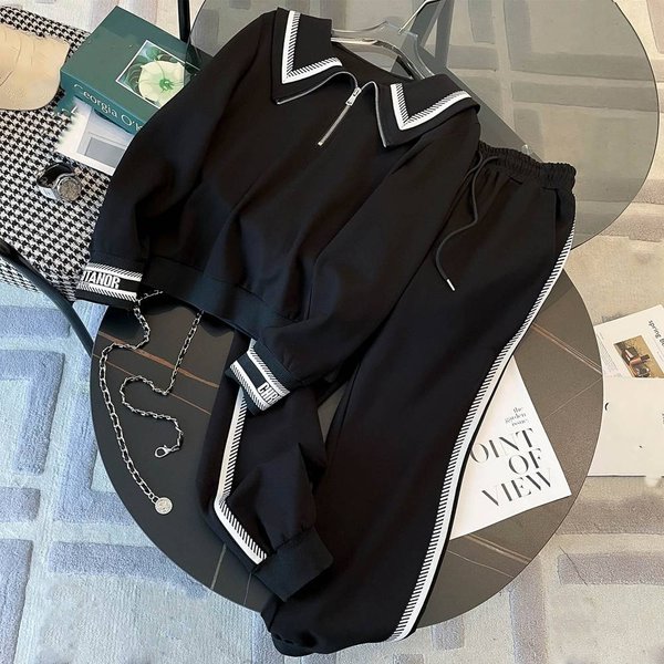 Women's Clothing Casual Sports Suits For Women Autumn And Winter New Style Fashionable And Stylish Age Reducing Zipper Doll Collar Two Piece Suit-image