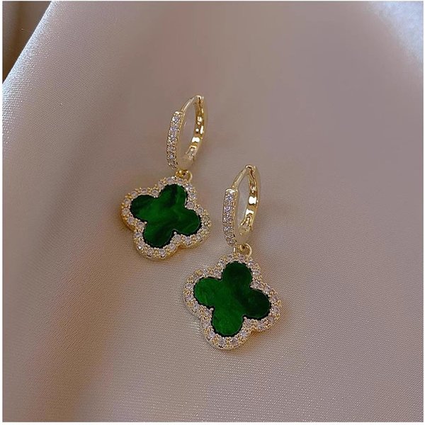 Silver 2 S925 Needle Four-Leaf Clover Light Luxury High-End Trendy Studs Vintage Temperament Niche Earrings Wholesale ! !