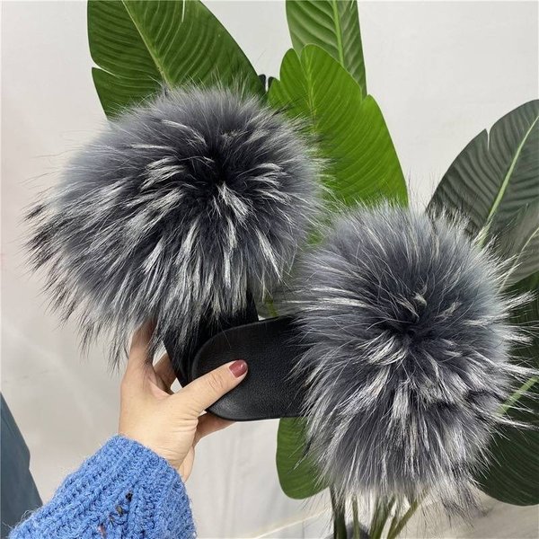 Faux Fur Slippers For Women, Plush Raccoon/Fox Hair-Like Fluffy House Shoes, Breathable EVA Sole For Indoor/Outdoor Comfort (36-45, 12+ Colors)