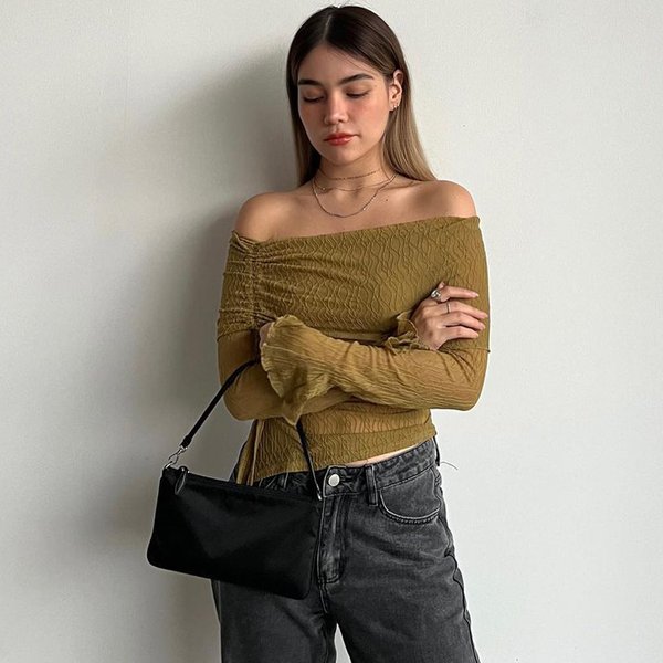 Women's Clothing Autumn New Pure Desire Style Hot Girl One-Shoulder Off-Shoulder Long-Sleeved Knitted Sweater Top-image