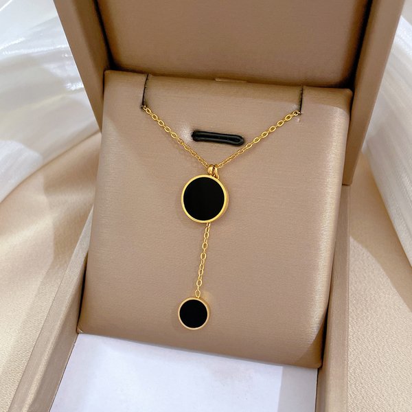 【 Full Body Titanium Steel 】 Fritillaria Double Ring Female Niche Design Minimalist Pendant Short Collarbone Chain-image
