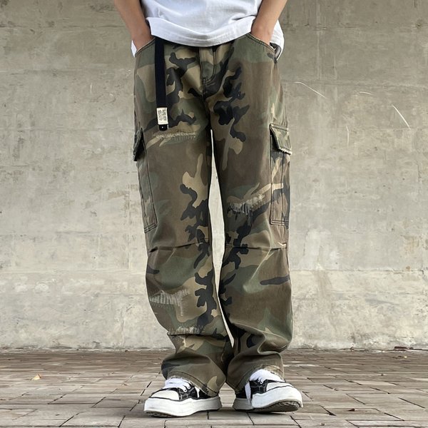 Men's Vintage Military Cargo Pants – Oversized Camo Work Pants With Distressed Wash & Patch Details-image