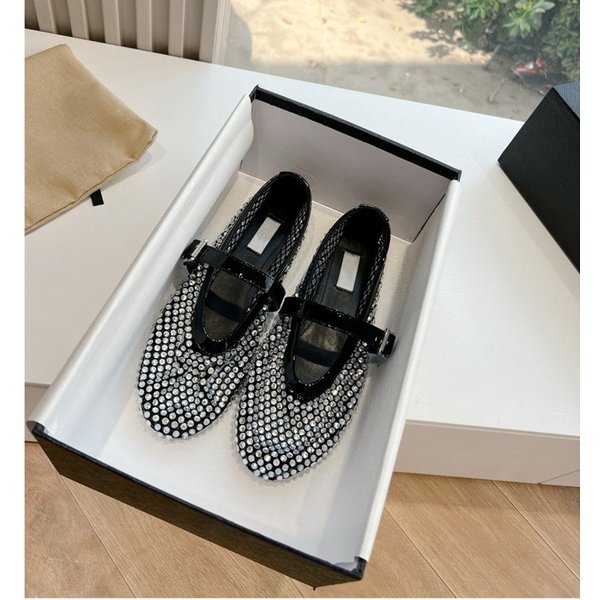 High version 2024 spring mesh one line buckle ballet shoes women's rhinestone flat shoes hollow fishnet Mary Jane single shoes