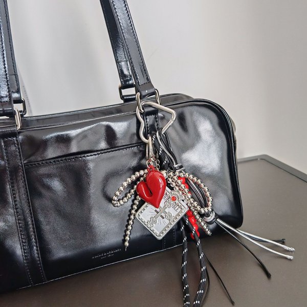 Bag Parts & Accessories Series Bag Pendant High End Bag Pendant Series Accessories Bag Pendant Bow Braided Rope Metal Dark Style Peach Heart-image