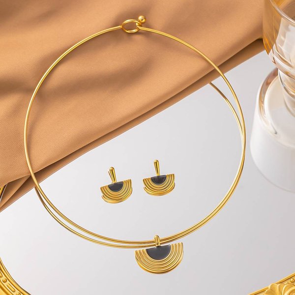 New French Design Earrings Necklace Set For Women Classical Egyptian Studs Earrings For Women Metal Temperament-image