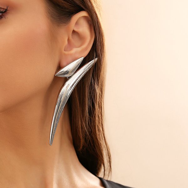 Exaggerated Geometric Triangle Curved Tube Personality Earrings Simple Sharp Earrings Earring Jewelry For Women-image