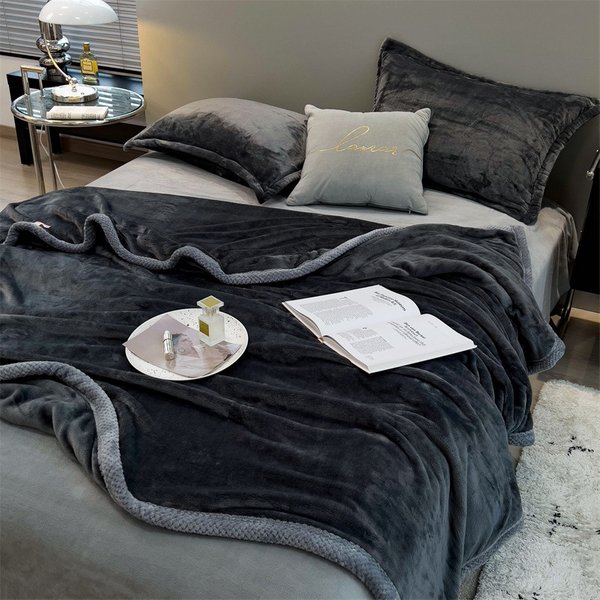 Super Soft Flannel Nap Leisure Blanket Single Double Nordic Milky Velvet Multifunctional Air Conditioning Blanket-image