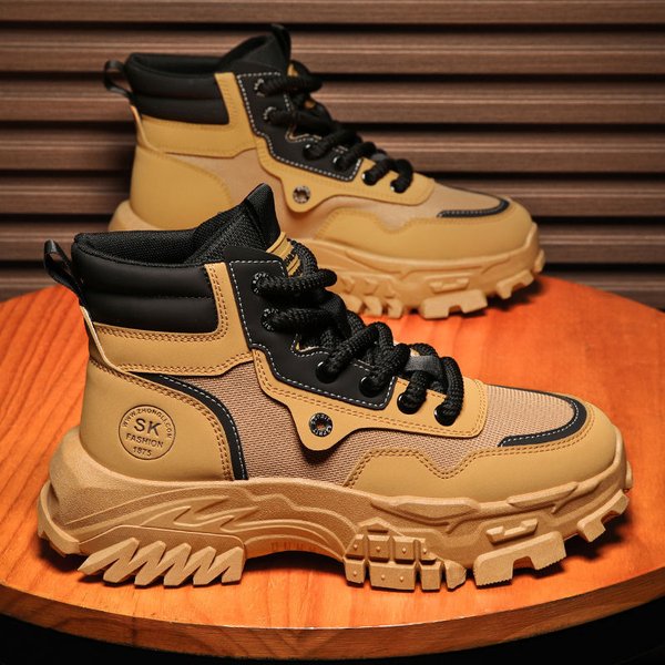 Martin boots men's autumn breathable high top British style retro work boots outdoor mountaineering desert combat big yellow boots