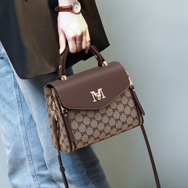 Popular Crossbody Bags, Shoulder Bags, Commuting Handbags, Bags, And Suitcases-image