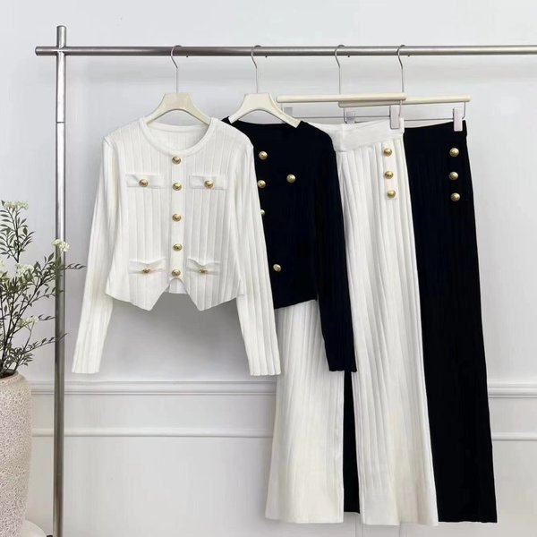 Women's Clothing temperament fashion round neck top button design knitted two piece autumn solid color suit for women