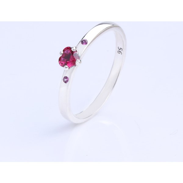Women's Jewelry Light Luxury Silver Plated Ring Rose Red Heart Shaped Ring Classic Female Ring-image