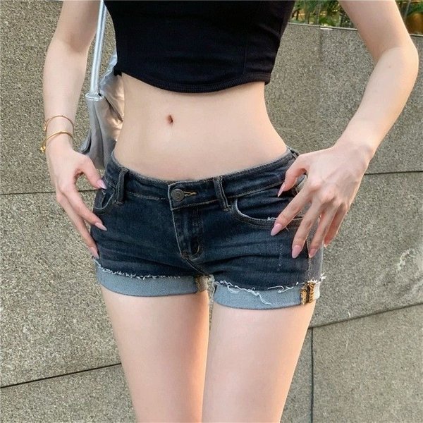 2025S American Style Spicy Girl Low Waist Denim Shorts For Women 2025 Spring Summer New Slim Fit Flared Elastic Hot Pants-image