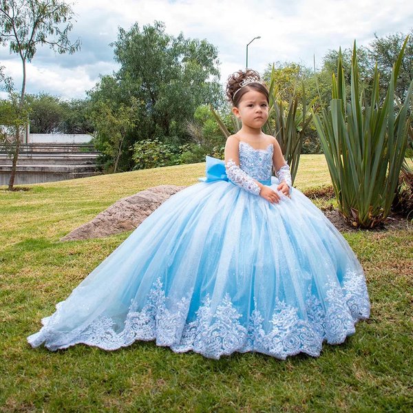 Vintage Lace Princess Dress With Long Train – Elegant Party, Piano Recital, And Pageant Gown For Girls-image