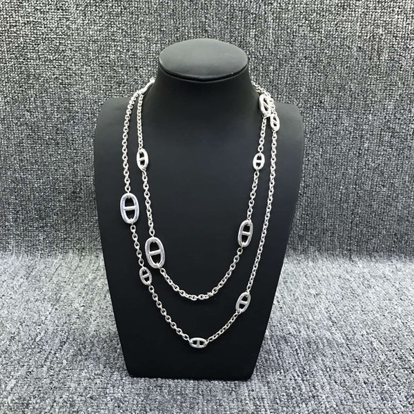 2017 Europan And Amrican Fashion Swatr Chain Pig Nos Ncklac H Pattrn Lttr Long Pndant Silvr Jwlry