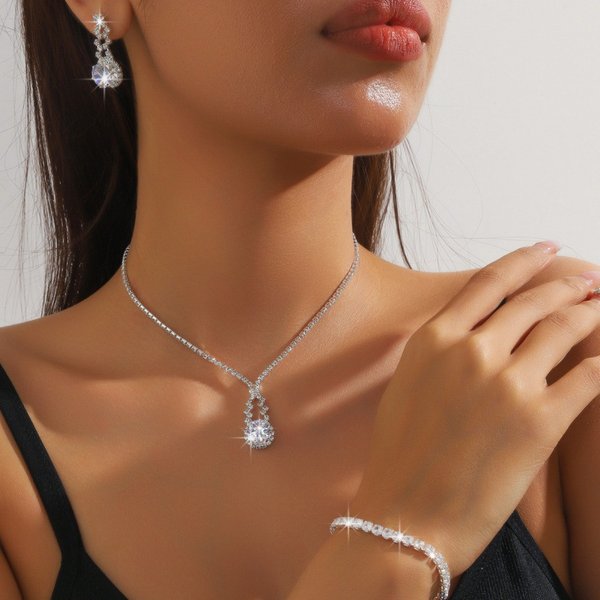 Bridal Set Three Piece Necklace Earrings Grab Chain Rhinestone Jewelry Banquet Jewelry Set-image