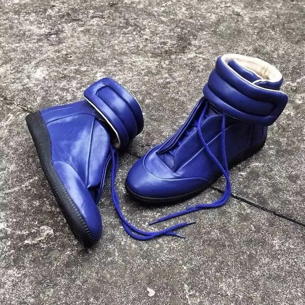 25 New Classic Couple Style Genuine Leather Versatile Flat Sports Martin Boots German Training Shoes-image