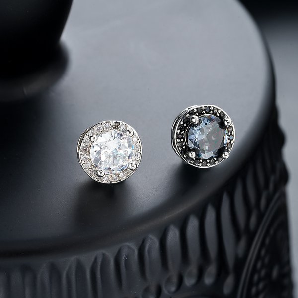 Clip Earrings Zircon Magnetic Ear Clips For Men, Trendy And Stylish, Personalized Diamond Ear Bone Clips High End And Versatile Ear Accessories