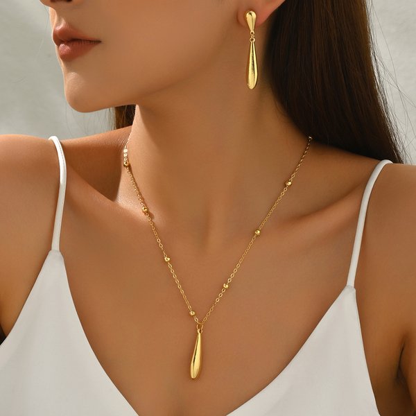 Fashionable Vintage Style Cross-Border Bestseller: European And American Style Women's Necklace Set With Geometric Water Drop Design,-image