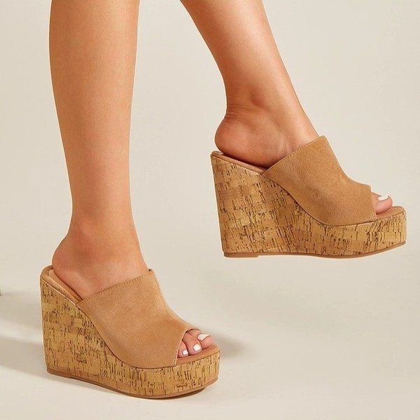 Women's Summer Platform Wedge Sandals New Style Thick Sole Peep Toe Plus Size Open Toe Sandals For Outdoor Wear, In Stock-image