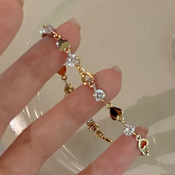 European And American Hot-Selling Sweet Cool Diamond-Encrusted For Women, Minimalist Style, Light Luxury, Unique Niche