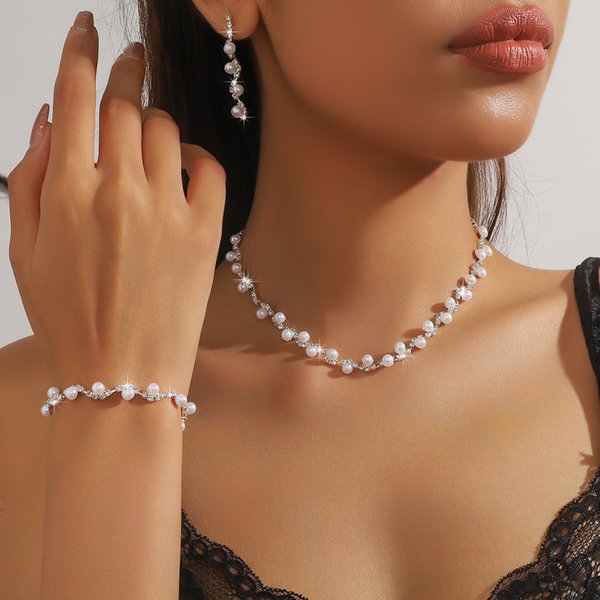 Hot Selling Diamond Pearl Necklace Earrings Bracelet Three Piece Set All Match Wedding Jewelry Set-image