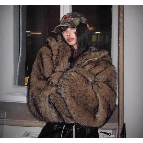 Women's Clothing Vintage Faux Fur Hooded Coat - Retro Fox Fur Style Streetwear Jacket For Women, Winter Fashion Outerwear