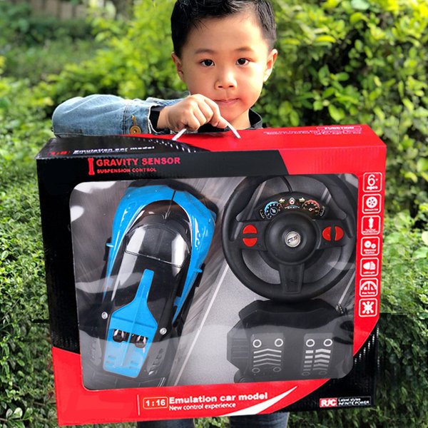 Hand-held Gift Box Steering Wheel Remote Control Car 1:16 Charging Four-way High-speed Car Gravity Induction Electric Toy